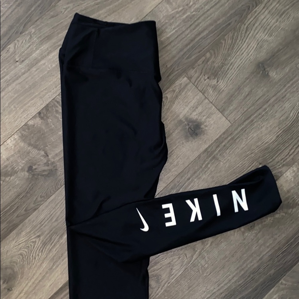 NIKE LEGGINGS‼️